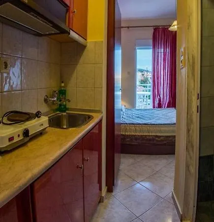 Apartmán Iliadis House Sarti Pokoj fotografie