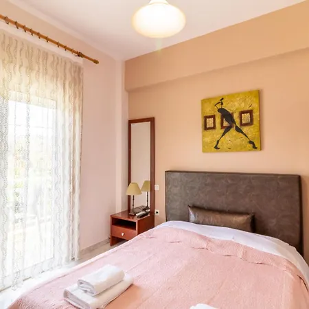 Apartmán Iliadis House Sarti Pokoj fotografie