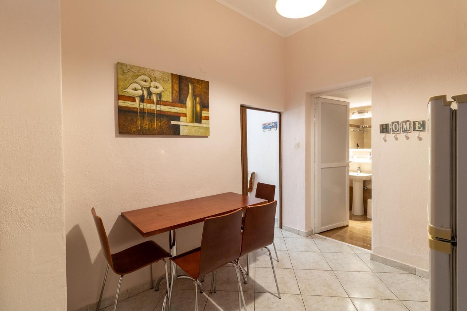 Iliadis House * Sarti