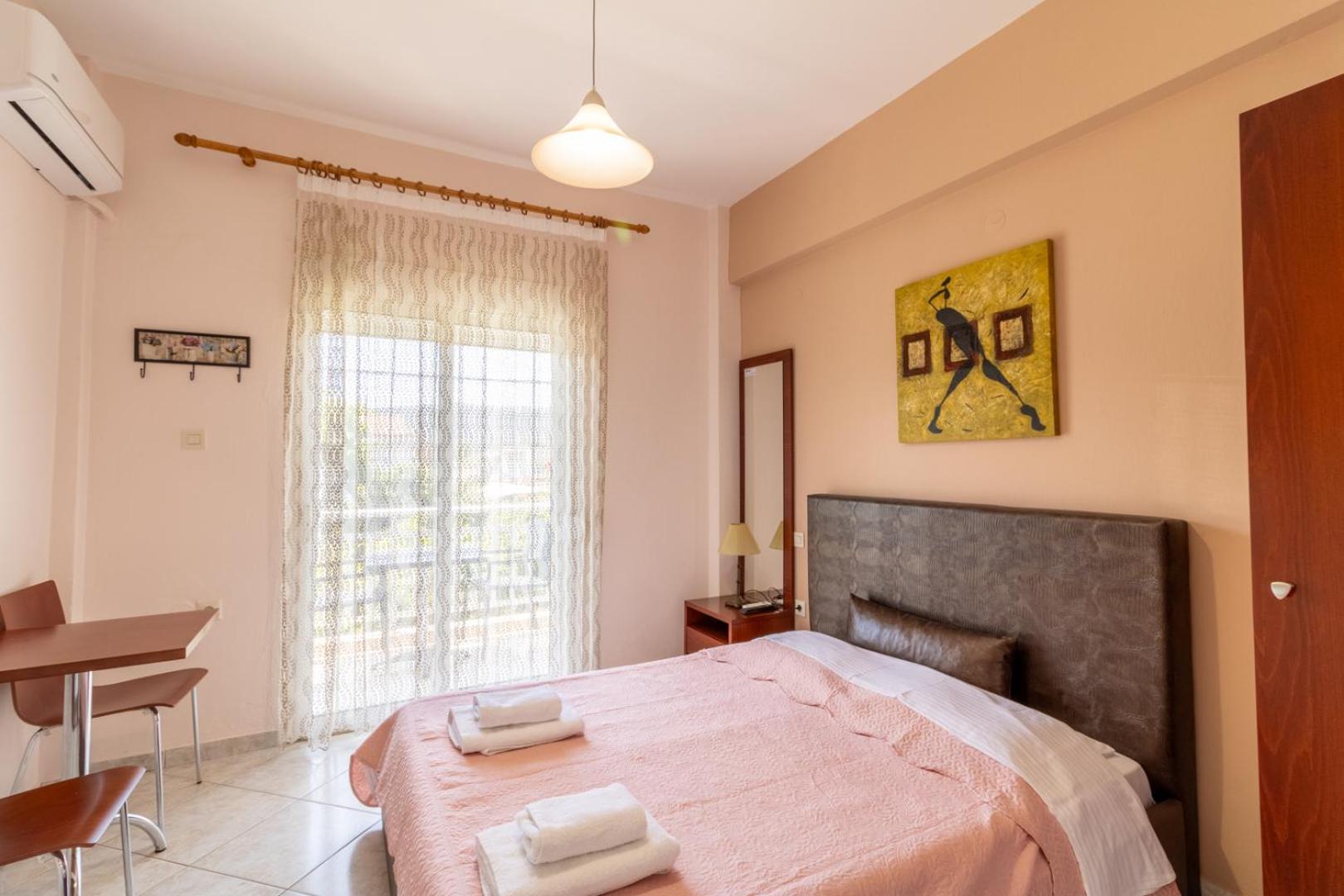 Iliadis House Apartmán *